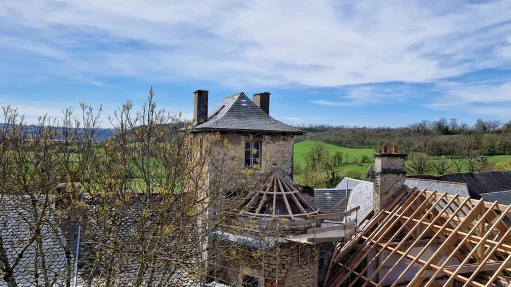 Rénovation d’un ensemble de bâtiment avec abside, à Rodez