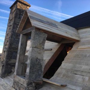 Lucarne sur jambage pierre, Valady 2019